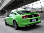 Ford Mustang V6 2012 года